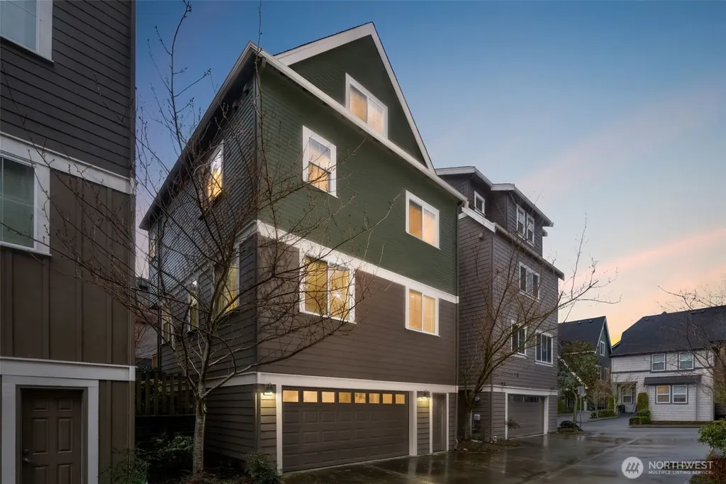 365 NE Denny Way Issaquah WA 98029