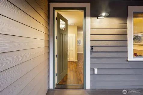 365 NE Denny Way Issaquah WA 98029