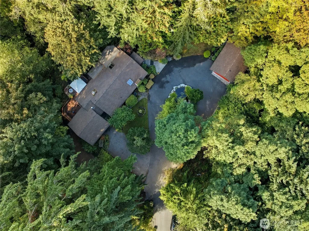 6017 64th Street W University Place WA 98467