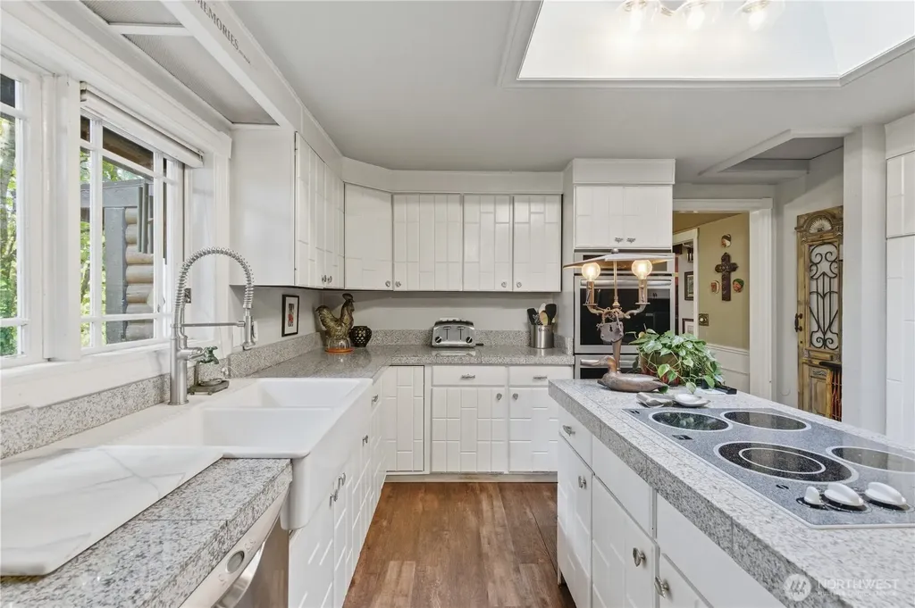 6017 64th Street W University Place WA 98467