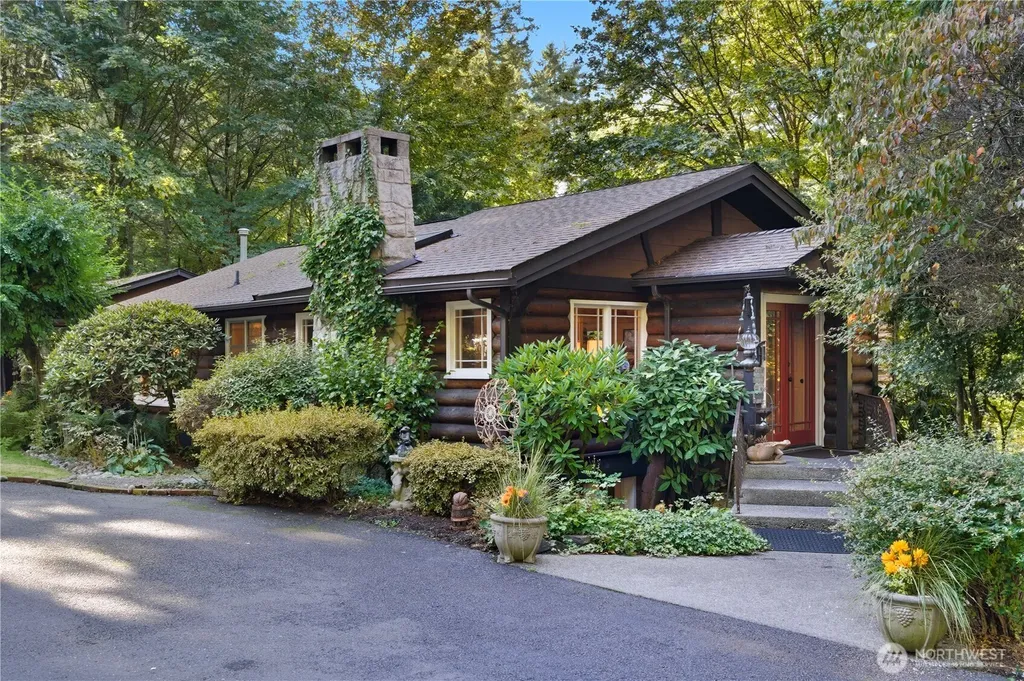 6017 64th Street W University Place WA 98467