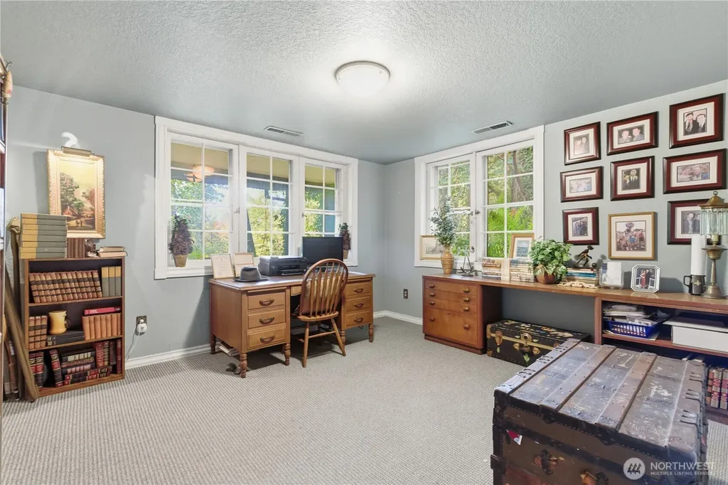 6017 64th Street W University Place WA 98467
