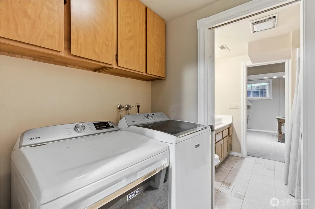 6017 64th Street W University Place WA 98467