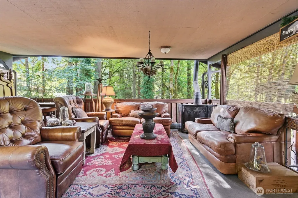 6017 64th Street W University Place WA 98467