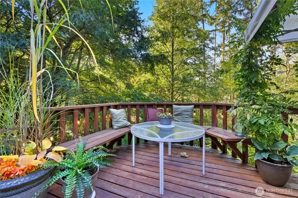 6017 64th Street W University Place WA 98467