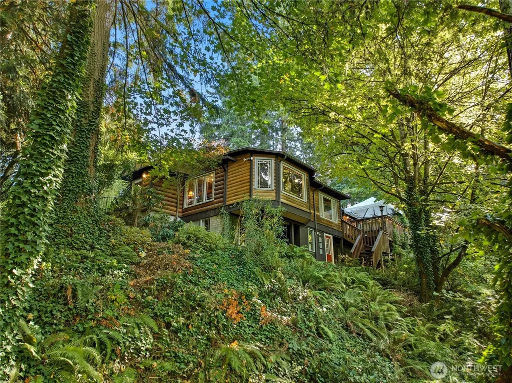 6017 64th Street W University Place WA 98467