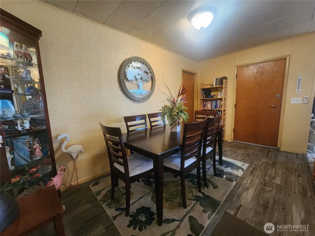 117 J Street Cosmopolis WA 98537
