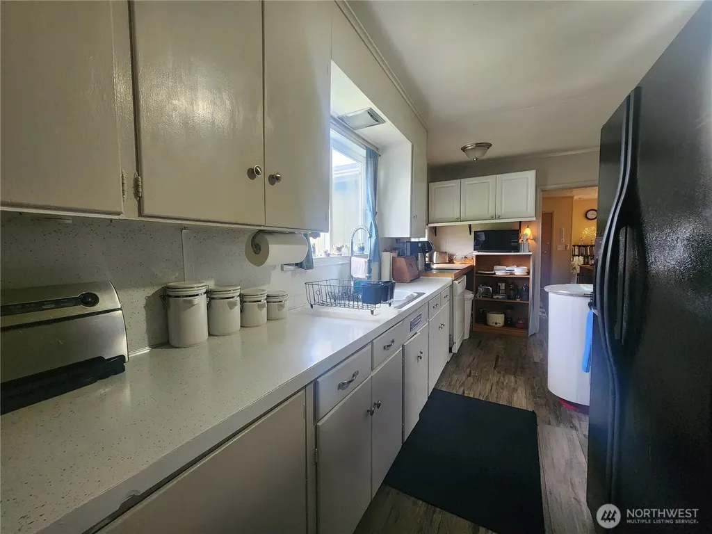 117 J Street Cosmopolis WA 98537