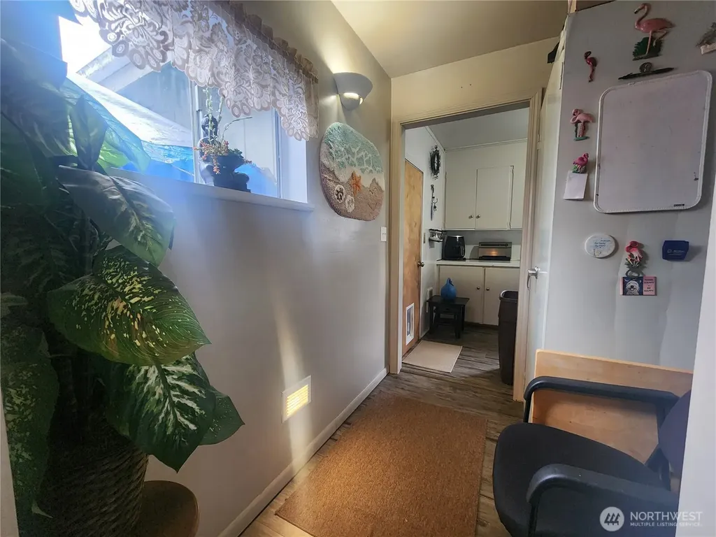 117 J Street Cosmopolis WA 98537