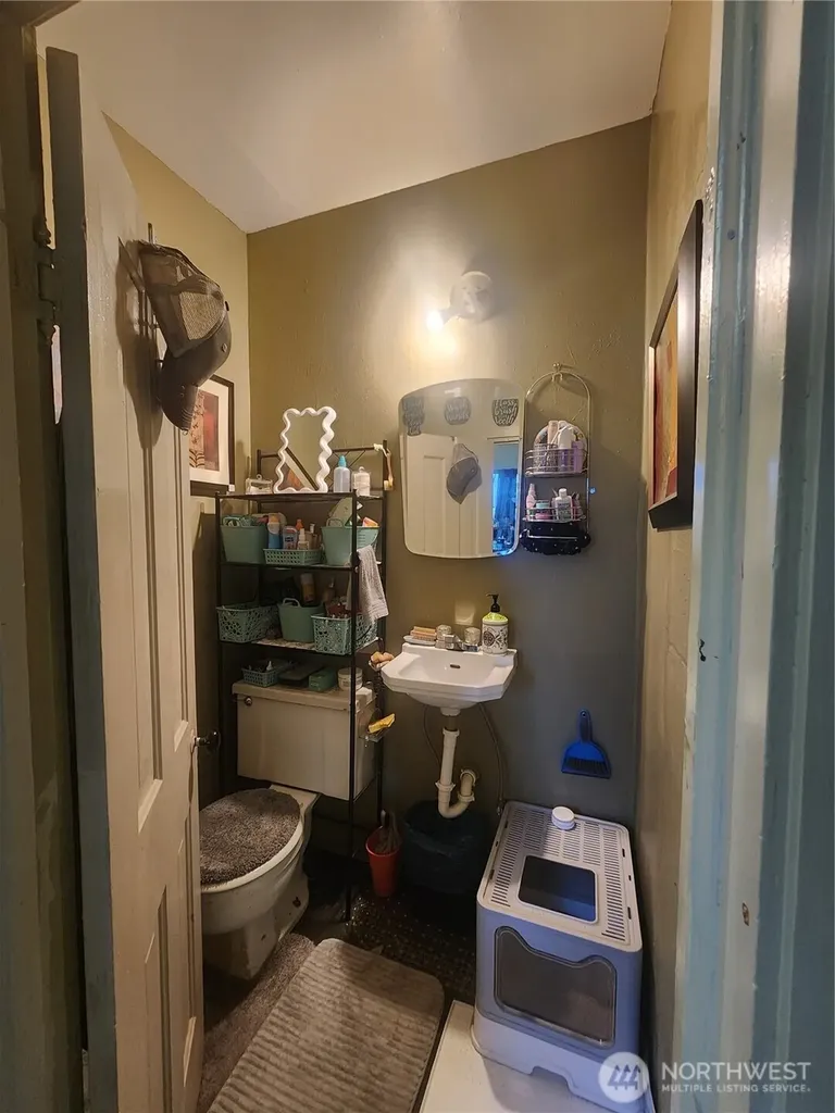 117 J Street Cosmopolis WA 98537