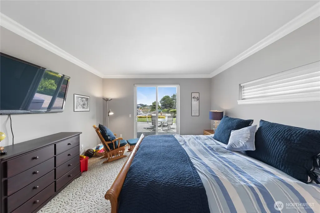 880 Shoshone Drive La Conner WA 98257