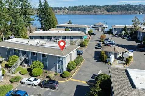17404 NE 45th Street Redmond WA 98052