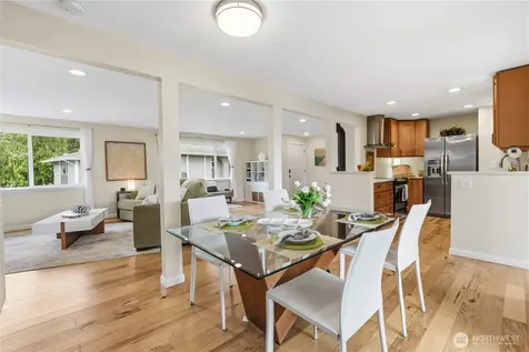 17404 NE 45th Street Redmond WA 98052