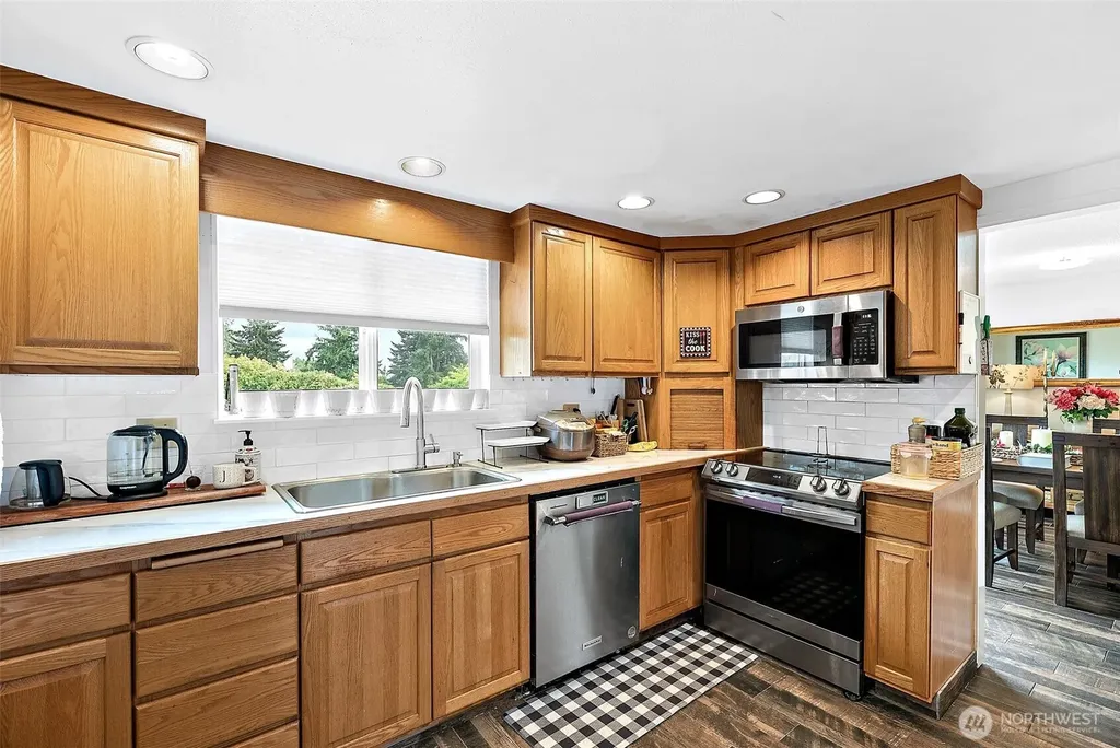 11101 SE 295th Street Auburn WA 98092