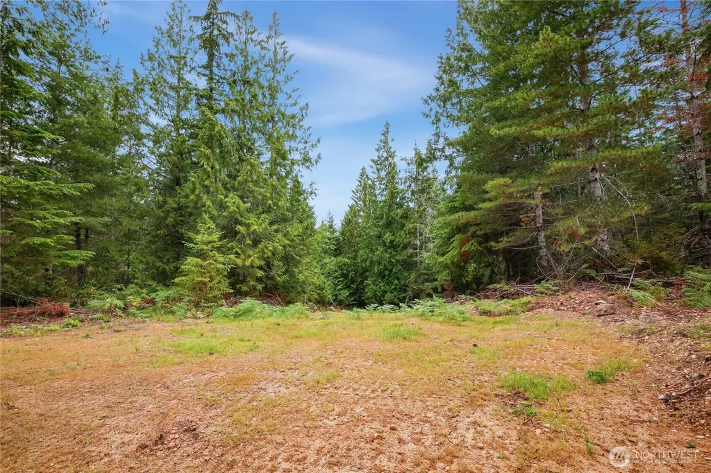 1171 W Camp Sundown Road Bremerton WA 98312