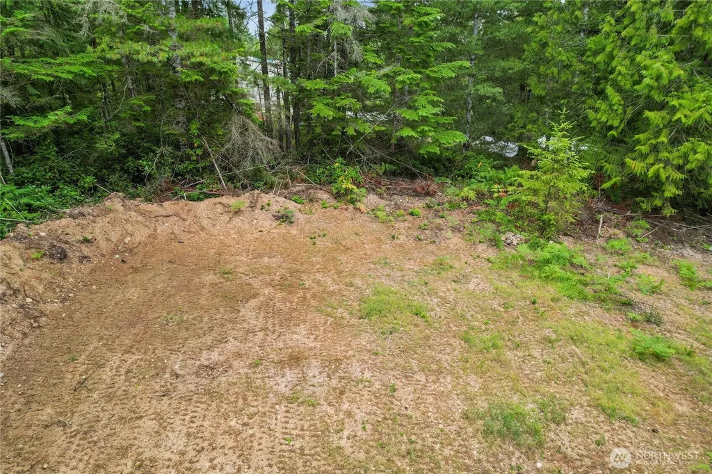 1171 W Camp Sundown Road Bremerton WA 98312
