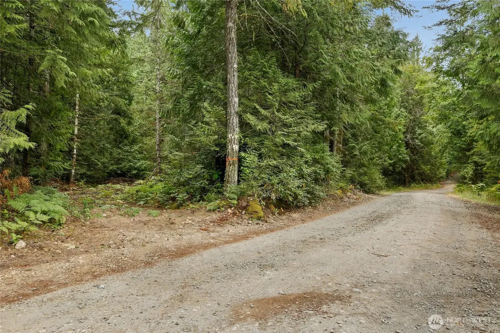 1171 W Camp Sundown Road Bremerton WA 98312