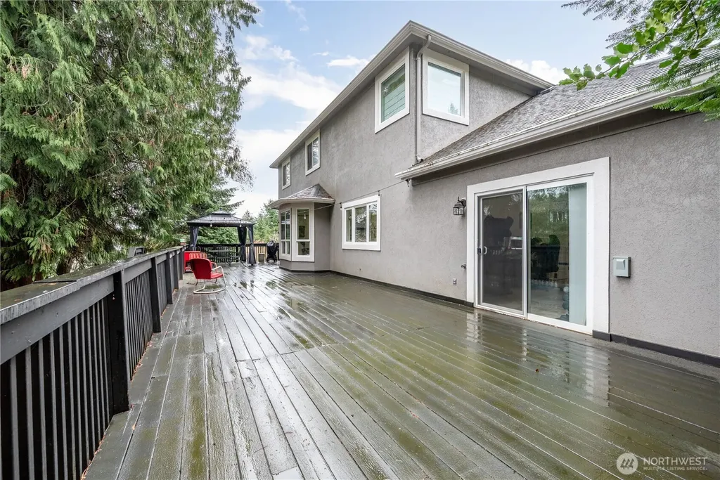 250 St James Place Longview WA 98632