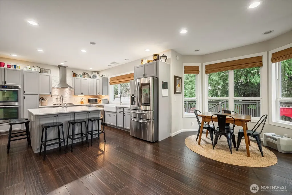 250 St James Place Longview WA 98632
