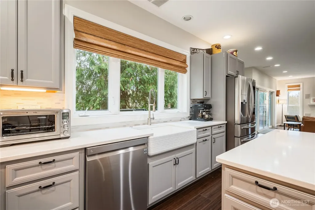 250 St James Place Longview WA 98632