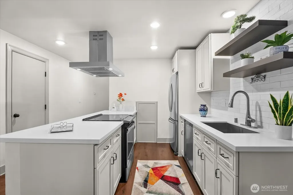 10501 SE 250th Place Kent WA 98031