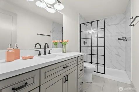 10501 SE 250th Place Kent WA 98031