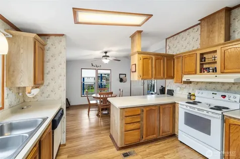 11122 127th Street Ct E Puyallup WA 98374