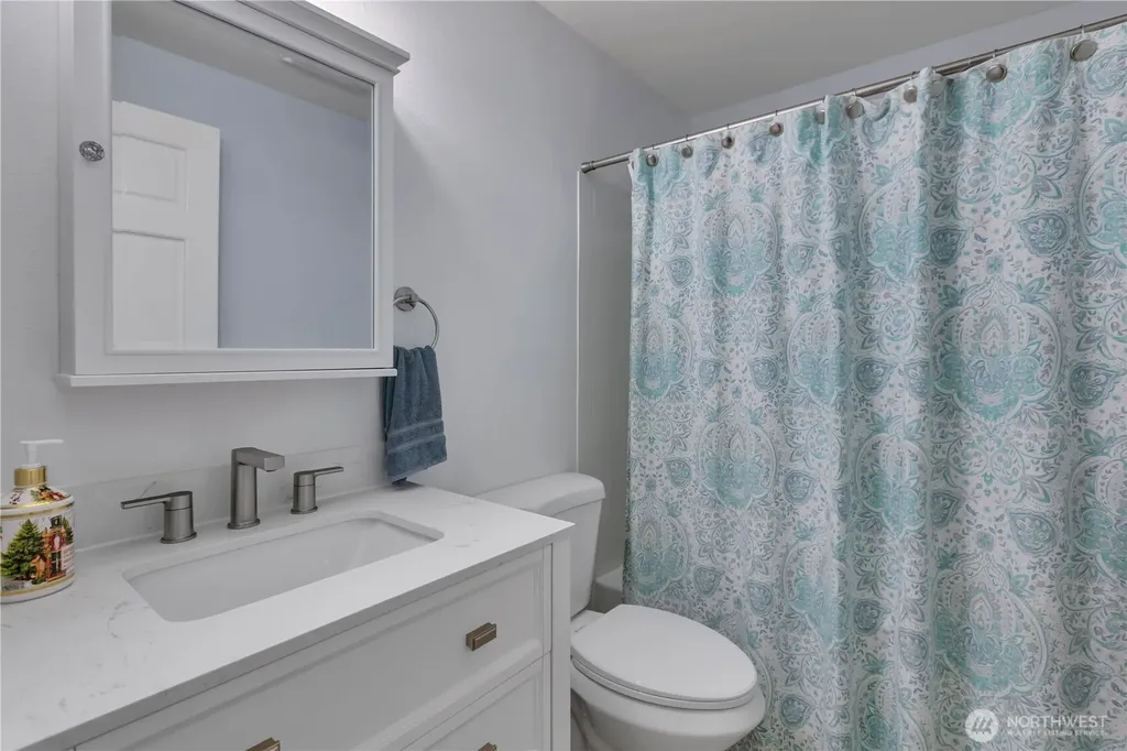 13209 Newcastle Way Newcastle WA 98059