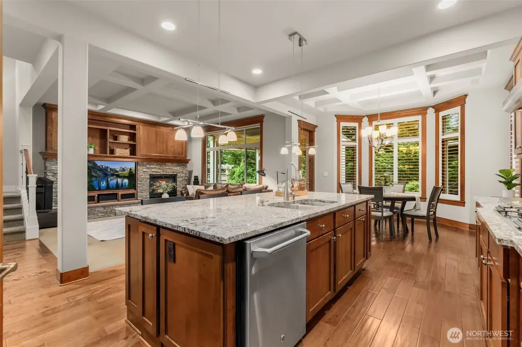 25812 SE 28th Place Sammamish WA 98075