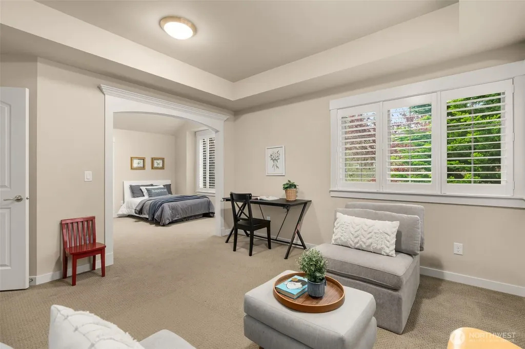 25812 SE 28th Place Sammamish WA 98075