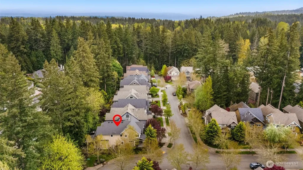 25812 SE 28th Place Sammamish WA 98075