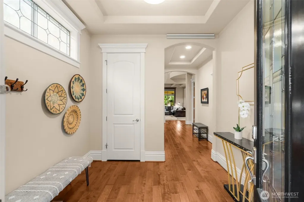 25812 SE 28th Place Sammamish WA 98075