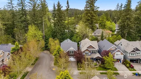 25812 SE 28th Place Sammamish WA 98075