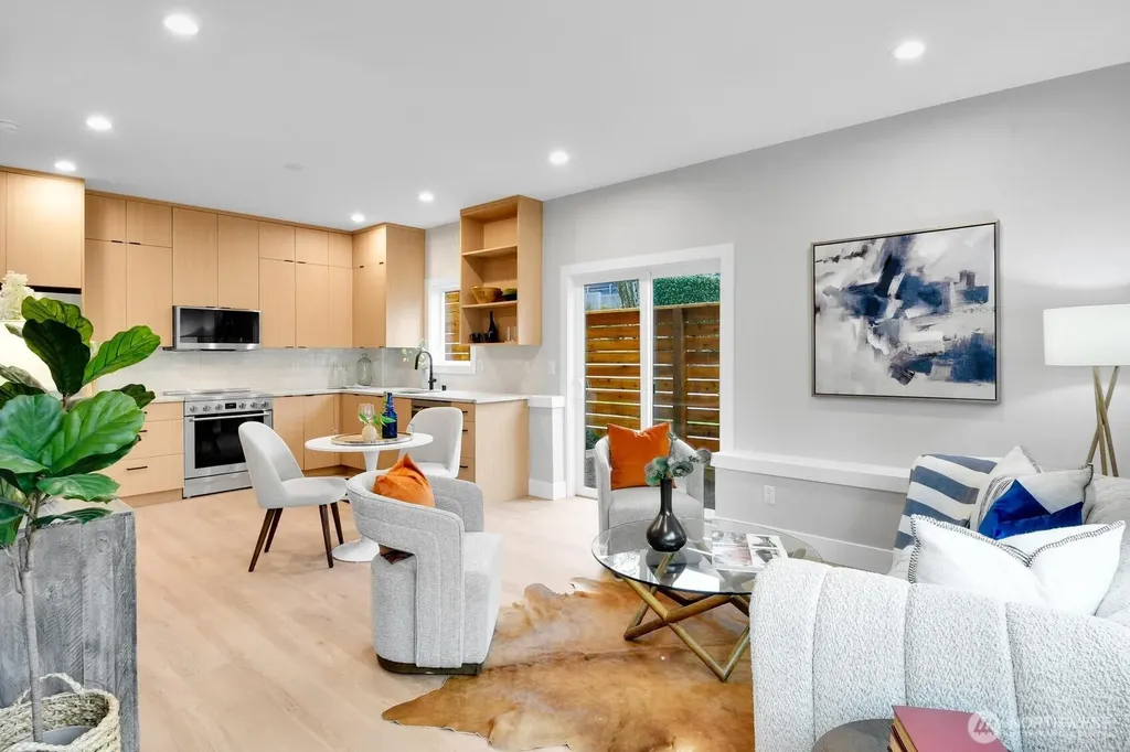 3812 SW Morgan Street Seattle WA 98126