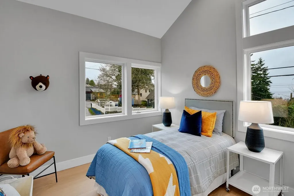 3812 SW Morgan Street Seattle WA 98126