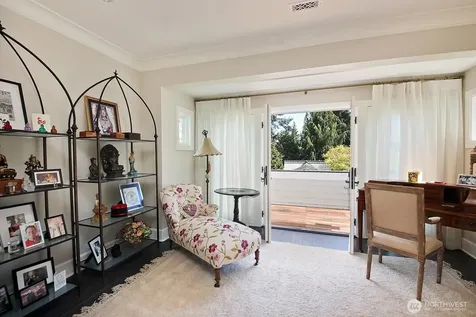 5021 Saratoga Road Langley WA 98260