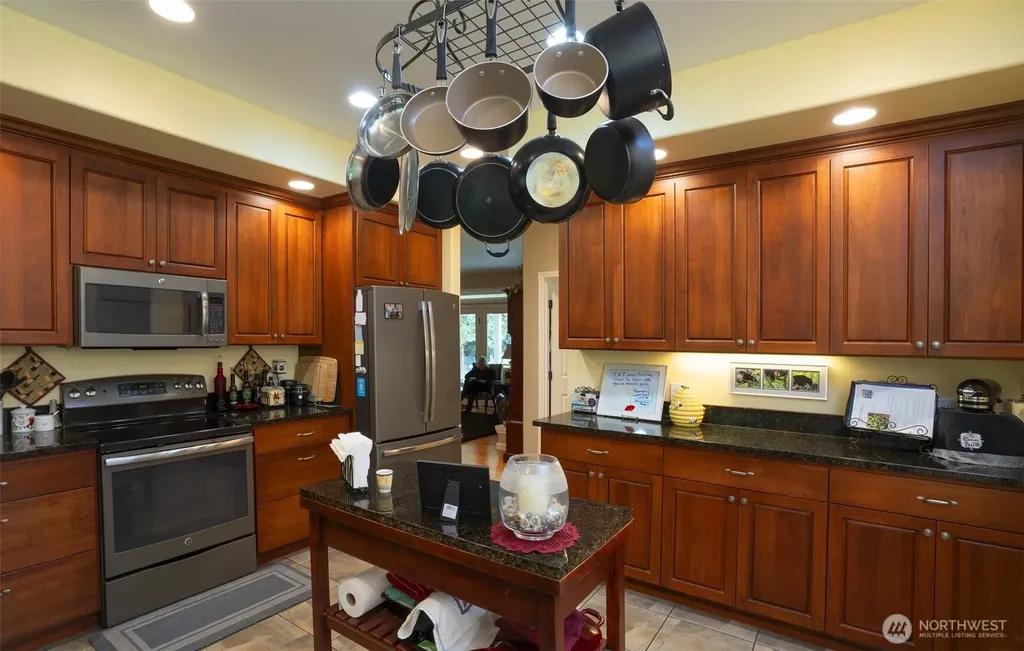 72 Doe Place Sequim WA 98382