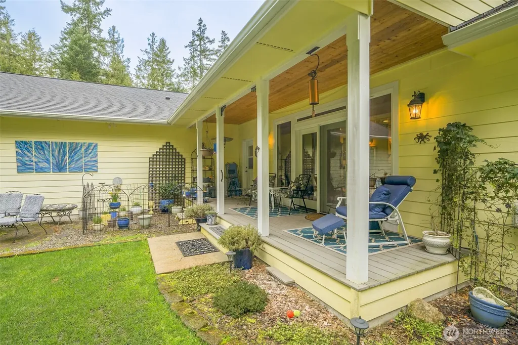 72 Doe Place Sequim WA 98382