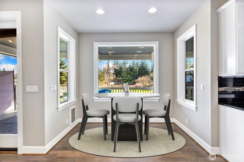 15021 Willow Drive Marysville WA 98271