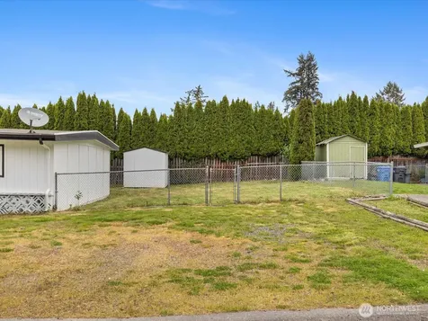 4911 97th Street E Tacoma WA 98446
