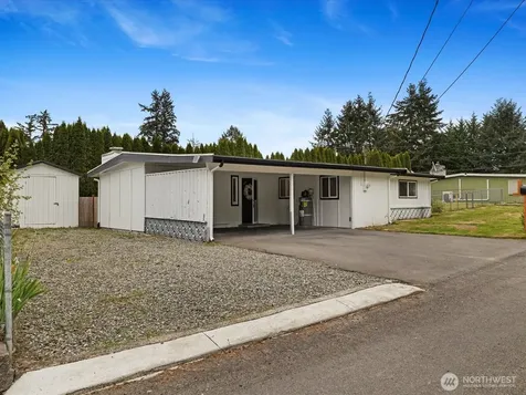 4911 97th Street E Tacoma WA 98446