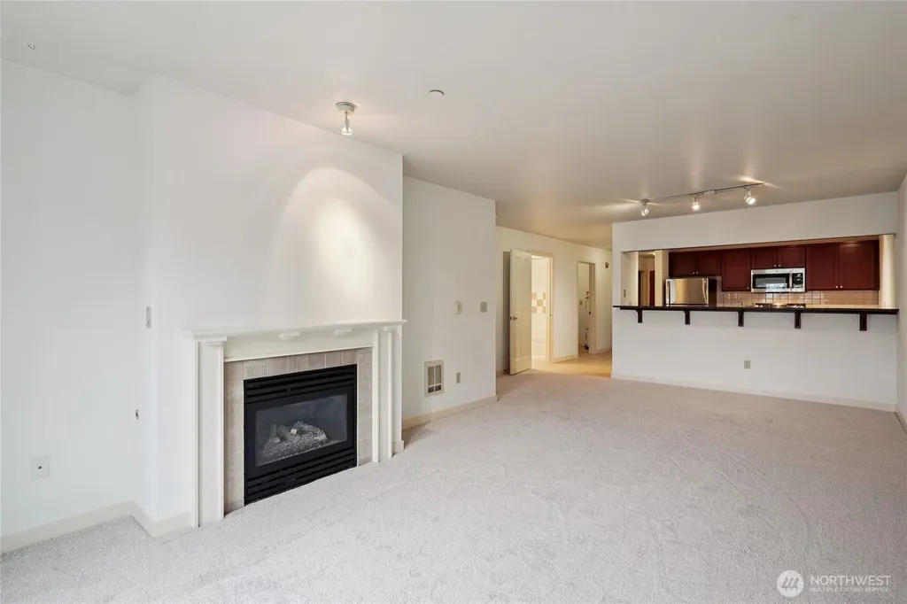 701 1st Avenue N Seattle WA 98109