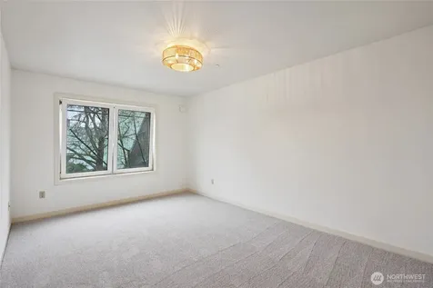 701 1st Avenue N Seattle WA 98109