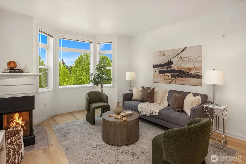 122 S State Street Kirkland WA 98033