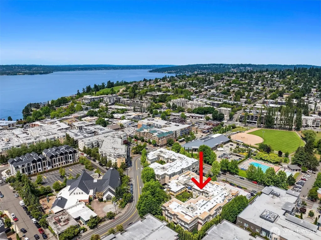 122 S State Street Kirkland WA 98033