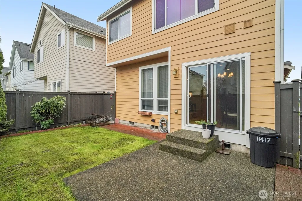 11417 185th Street E Puyallup WA 98374