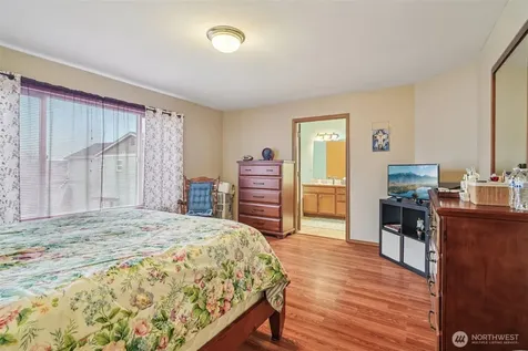11417 185th Street E Puyallup WA 98374