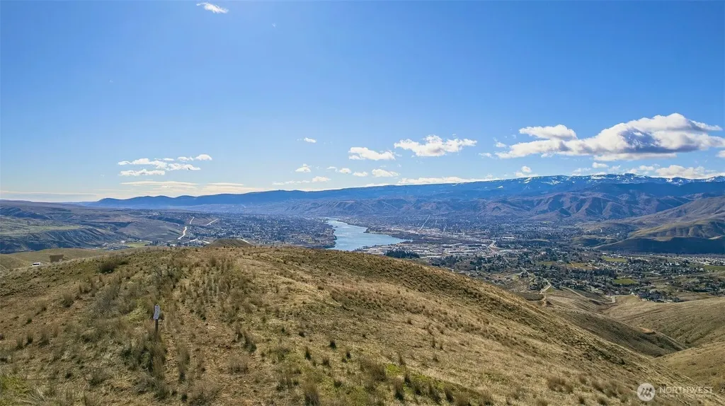 0 Burch Mountain Road Wenatchee WA 98801