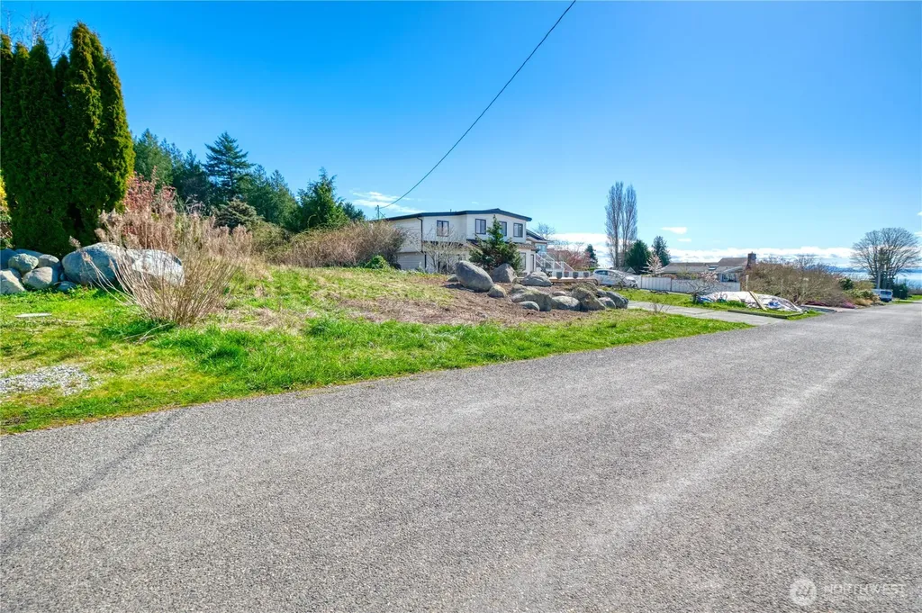610 Highland Drive Point Roberts WA 98281