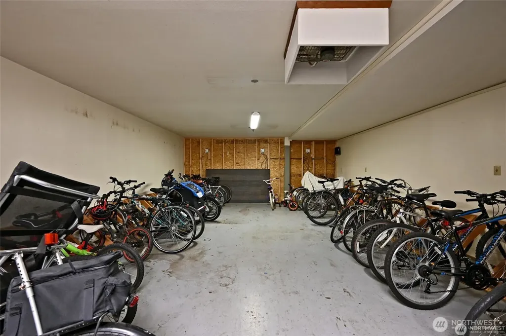7001 Sand Point Way NE Seattle WA 98115